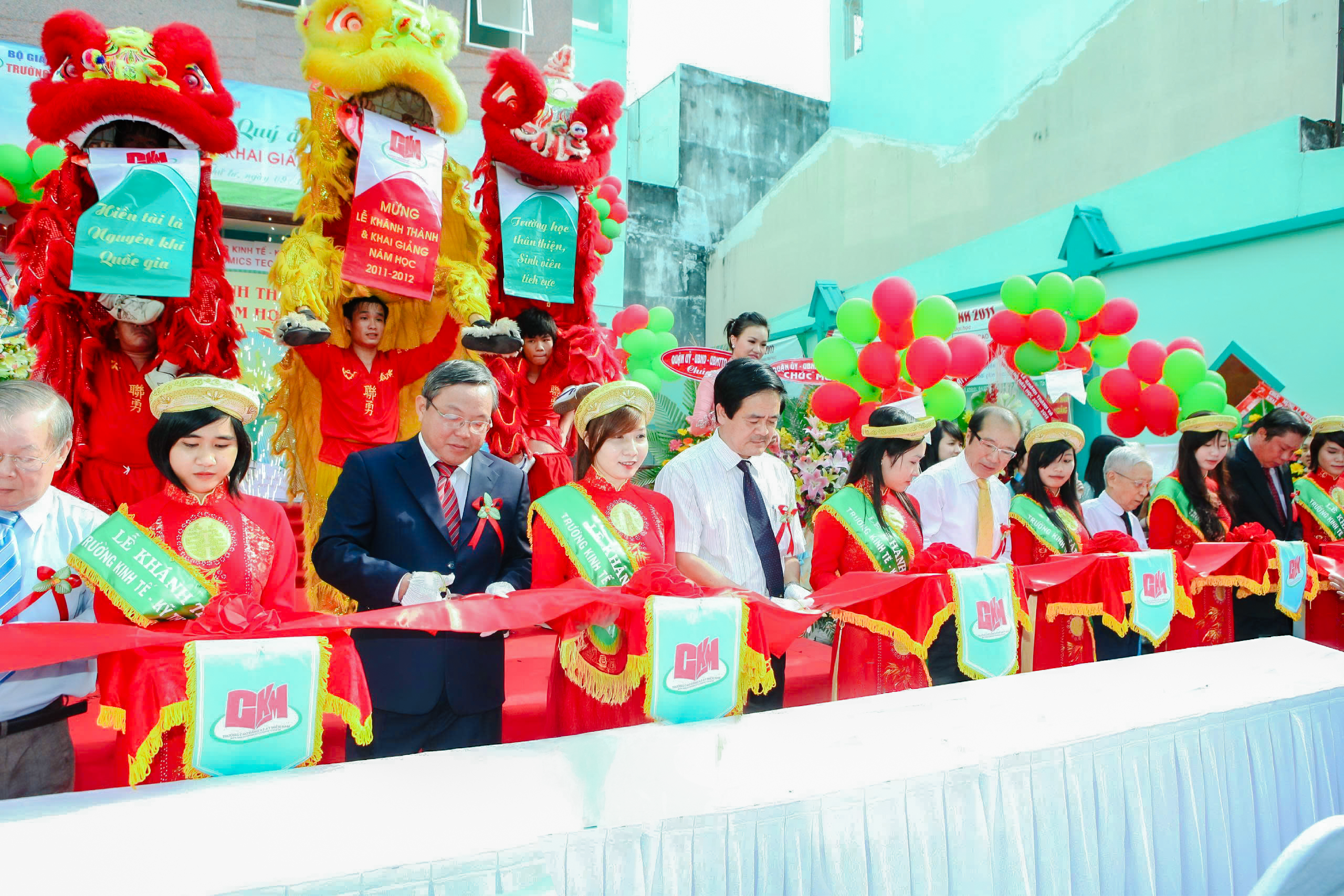 Sinh viên Cao đẳng Miền Nam